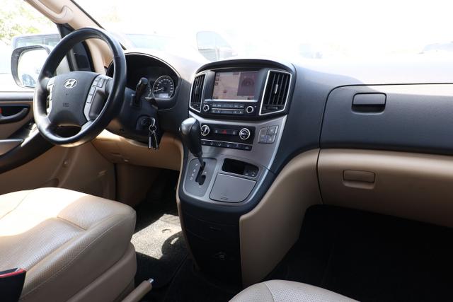 Hyundai H-1 Premium Travel 2.5 CRDI 170 8S Nav. 