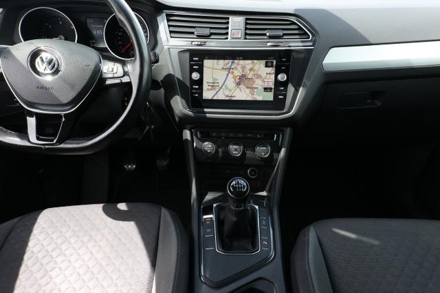 Volkswagen Tiguan Comfortline 2.0 TDI 150 LED ACC HUD AHK 
