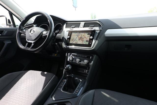 Volkswagen Tiguan Comfortline 2.0 TDI 150 LED ACC HUD AHK 