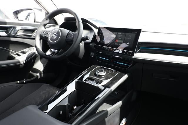 MG MG5 Comfort 5 51kWh ACC Keyl Kam PDC SHZ LED Nav 