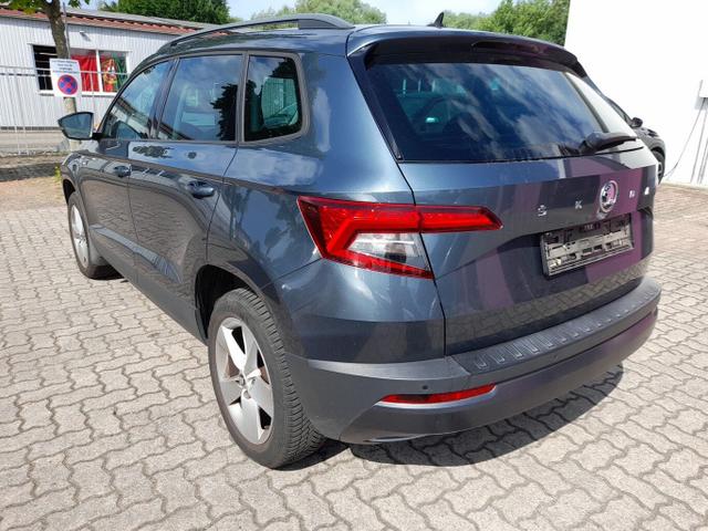 Skoda Karoq Ambition 1.6 TDI 116 DSG PDC SmartLi SunS 