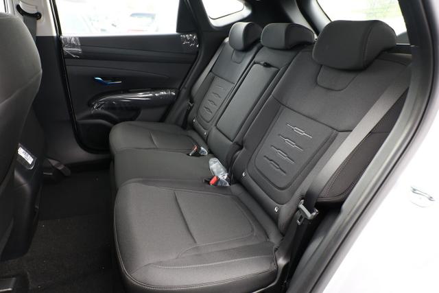 Hyundai TUCSON Select 1.6 CRDi 136 MHEV LED Nav Kam Temp 