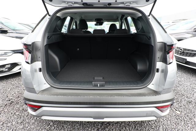 Hyundai TUCSON Select 1.6 CRDi 136 MHEV LED Nav Kam Temp 