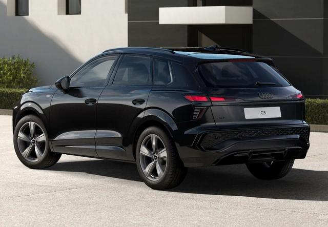 Audi Q3 S line TFSI 150 tronic 2xS Nav Keyl eHK ACC 