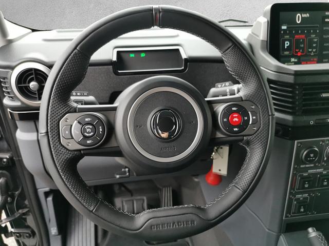 Grenadier Trialmaster 249 AT8 Leder Sperren AHK 