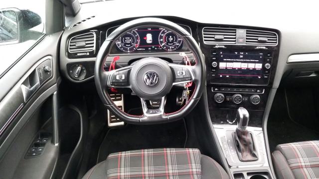 Volkswagen Golf GTI Performance VII 2.0 TSI 245 DSG Nav ACC 