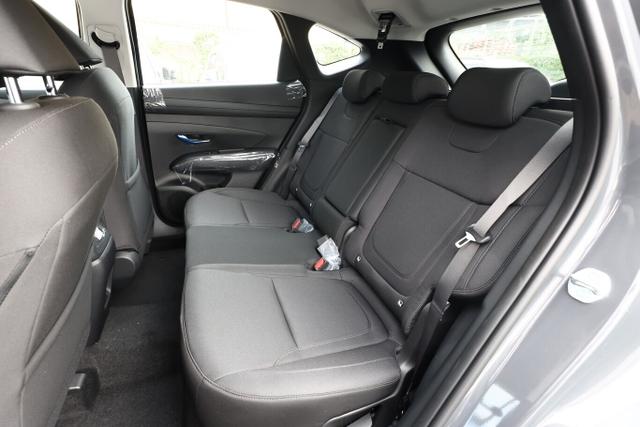 Hyundai TUCSON 1.6 HEV 215 DCT LED Nav Kam PDC Keyl LFA 