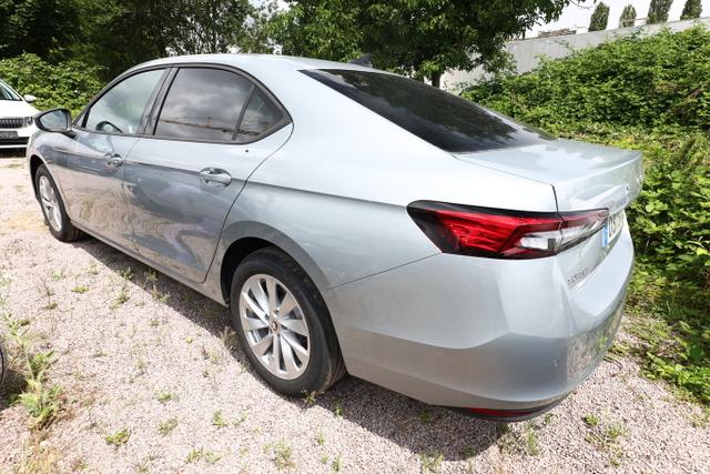 Skoda Superb eTSI 150 DSG LED Nav Kam SunS SHZ SideA 