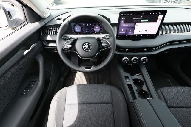 Skoda Superb eTSI 150 DSG LED Nav Kam SunS SHZ SideA 