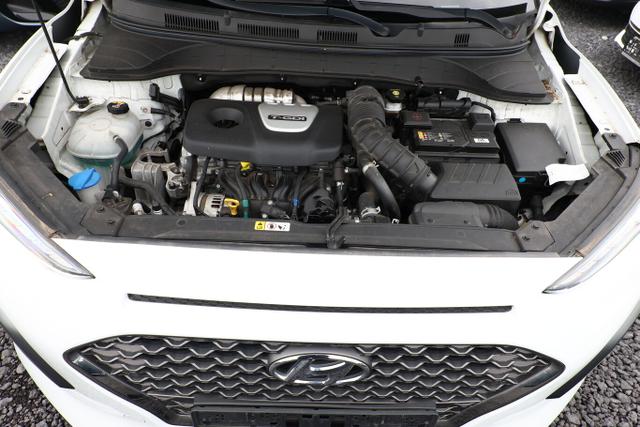 Hyundai KONA Premium 1.6 T-GDI 177 4WD DCT LED Nav HUD 