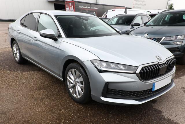 Skoda Superb eTSI 150 DSG LED Nav Kam SunS SHZ SideA 