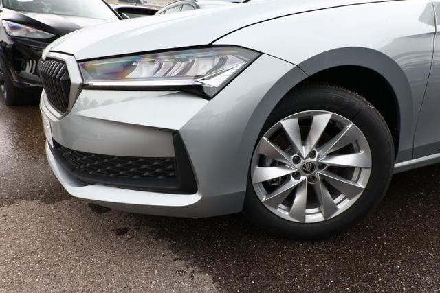 Skoda Superb eTSI 150 DSG LED Nav Kam SunS SHZ SideA 