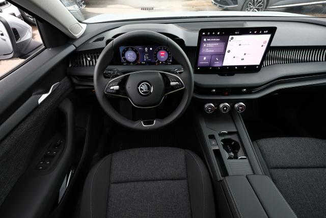 Skoda Superb eTSI 150 DSG LED Nav Kam SunS SHZ SideA 