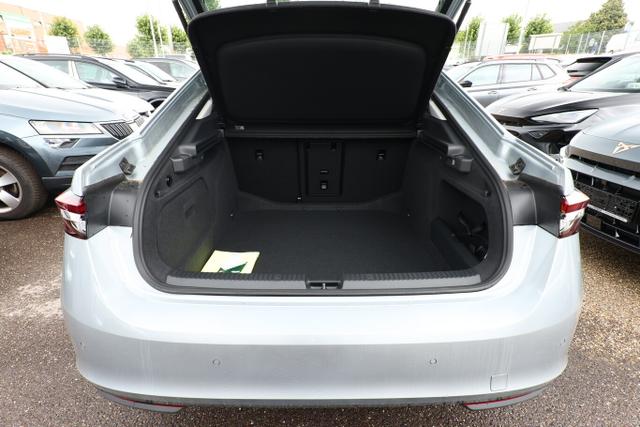 Skoda Superb eTSI 150 DSG LED Nav Kam SunS SHZ SideA 