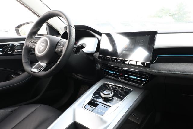 MG5 Luxury 5 51kWh ACC Kam360° LED Nav SHZ Keyl 