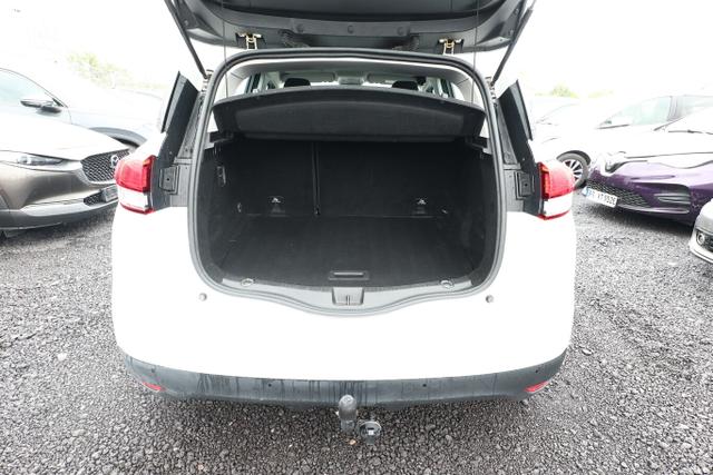 Renault Scenic Intens IV 1.3 TCe 140 NightP Nav 20Z KeyL 