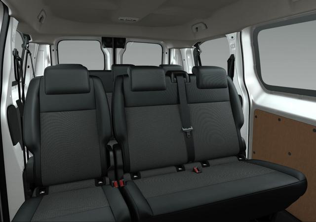 Vivaro L 2.0 D 177 AT8 9S Nav AHKVorb VollLED 