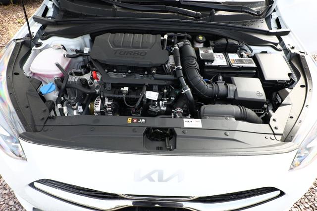 Kia Ceed Sportswagon Vision SW 1.5 TGDI 140 AT Nav SHZ LED 16"LM 