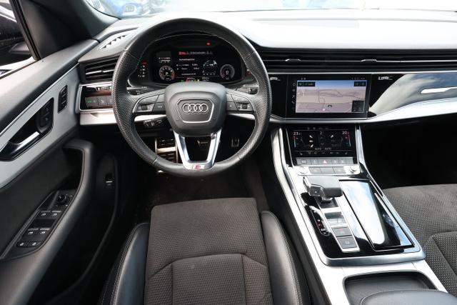 Audi Q8 55 TFSI quattro tiptr. S line Sport 21Z Matri 