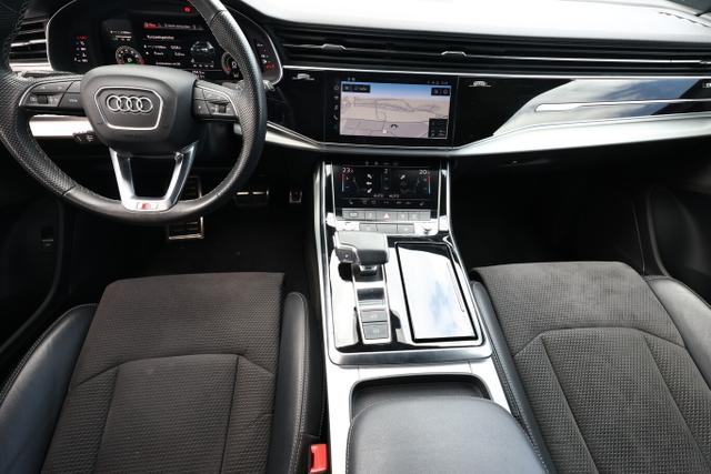 Audi Q8 55 TFSI quattro tiptr. S line Sport 21Z Matri 