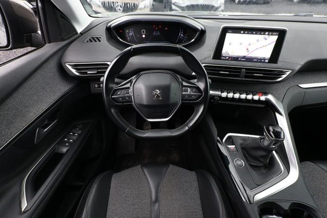 Peugeot 3008 Allure 1.2 PureTech 130 Nav AHK KeyLess PDC 