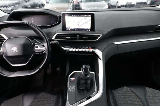 Peugeot 3008 Allure 1.2 PureTech 130 Nav AHK KeyLess PDC 