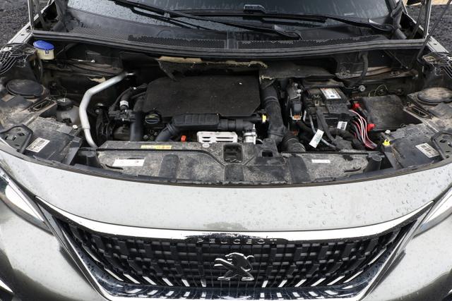 Peugeot 3008 Allure 1.2 PureTech 130 Nav AHK KeyLess PDC 
