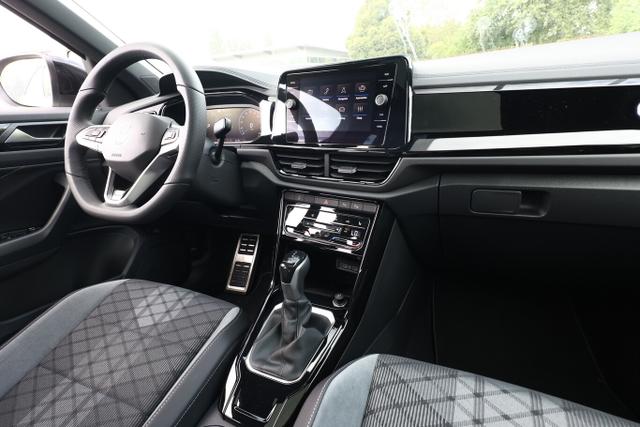 Volkswagen T-Roc R-Line 1.5 TSI 150 DSG Pano BlackP EasyO 
