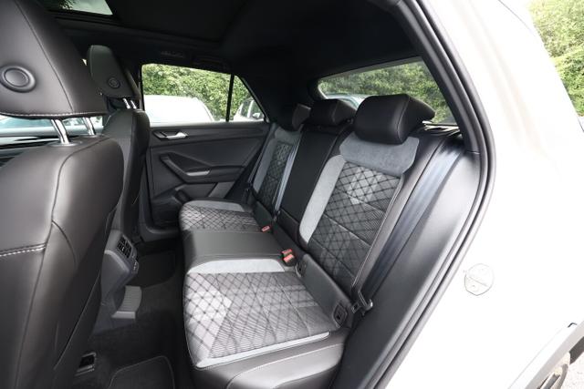 Volkswagen T-Roc R-Line 1.5 TSI 150 DSG Pano BlackP EasyO 