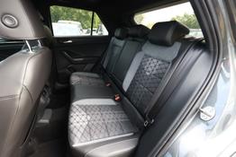 Volkswagen T-Roc R-Line TSI DSG Pano BlackP 19Z LED+ EasyOp 