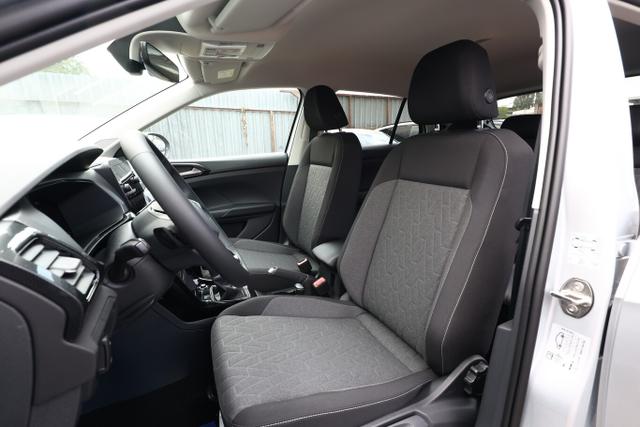 Volkswagen T-Cross LIFE 1.0 TSI 115 DSG Matrix 17Z IQ.Drive SHZ 