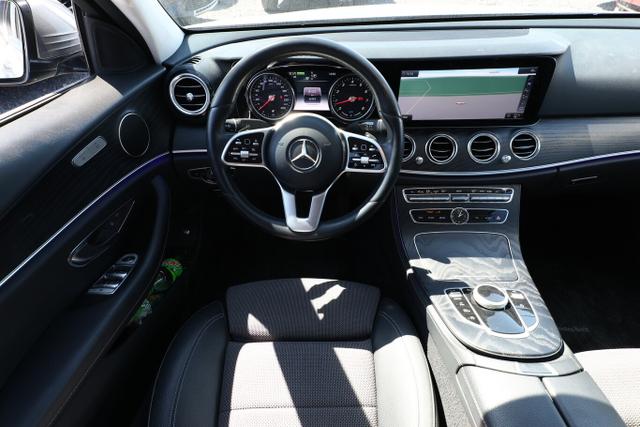 Mercedes-Benz E-Klasse AVANTGARDE E 200 Aut. LED Nav ParkAs SHZ LM17Z 