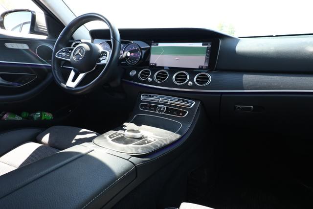 Mercedes-Benz E-Klasse AVANTGARDE E 200 Aut. LED Nav ParkAs SHZ LM17Z 