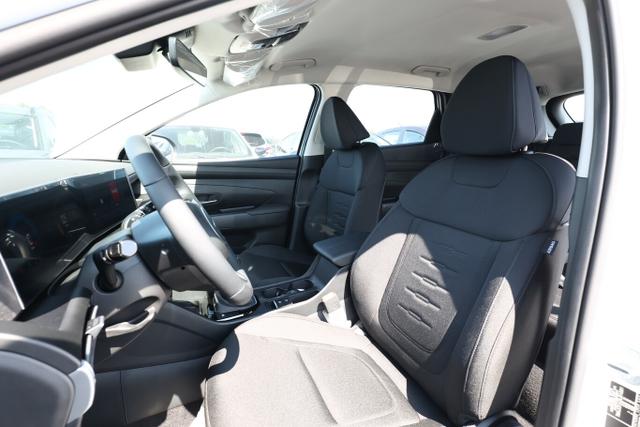 Hyundai TUCSON Select 1.6 CRDi 136 MHEV LED Nav Kam Temp 