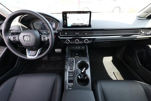 Honda Civic Advance 184 CVT Nav Leder Pano Bose SHZ 