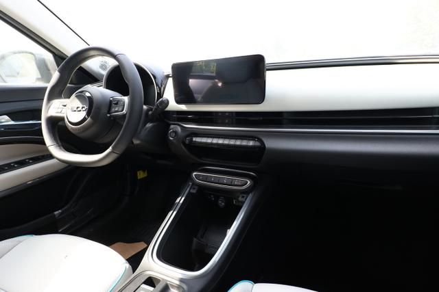 Fiat 600 La Prima MHEV 110 DCT eHK ACC SHZ Massage BT 