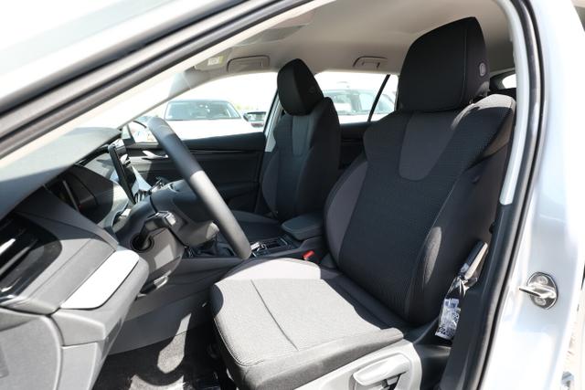 Skoda Octavia Combi 2.0 TDI 116 Selec LED Nav vEHK Kam 