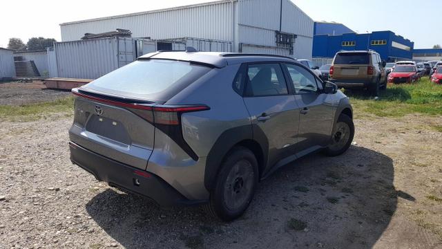 Toyota bZ4X 71kWh LED Nav Kam Keyl ACC Wärmepumpe CCS 