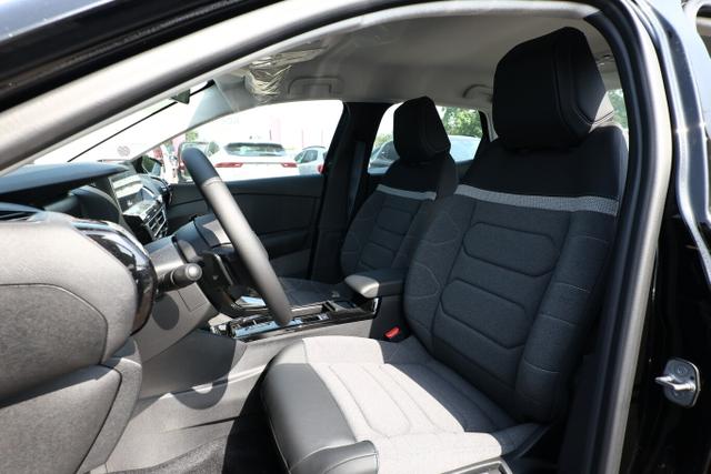 Citroën C4 X 130 EAT8 Feel Pack LED PDC Klima Temp 18Z 