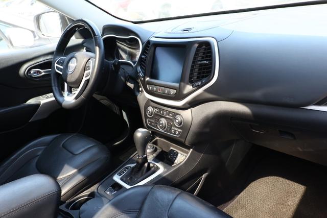 Jeep Cherokee Overland 2.2 MultiJet 200 4WD Active 