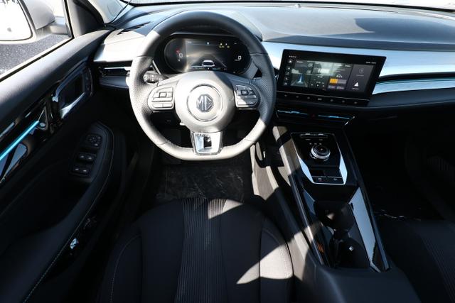 MG MG5 Comfort 5 61kWh ACC Keyl Kam PDC SHZ LED Nav 