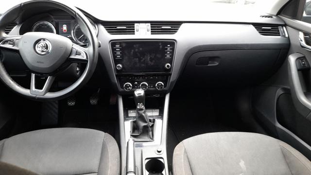 Skoda Octavia Combi Style 1.6 TDI 116 LED Nav LM17Z SmLink 