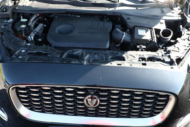 Jaguar E-Pace S P160 Aut. AHK elHk SHZ Leder Nav 18Z 