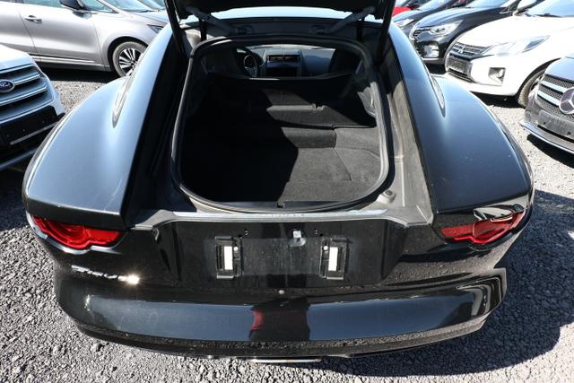 Jaguar F-Type R-DYNAMIC 2.0 300 20Z LederP BlackP Pano 