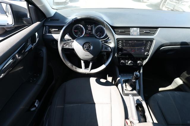 Skoda Octavia Combi Style 1.6 TDI 116 LED Nav LM17Z SmLink 
