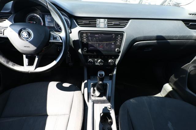 Skoda Octavia Combi Style 1.6 TDI 116 LED Nav LM17Z SmLink 