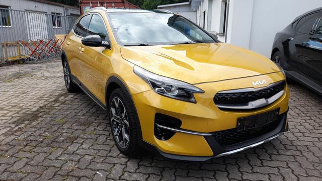 Kia XCeed - Platinum Edition 1.6 Plug-in 141 DCT Pano