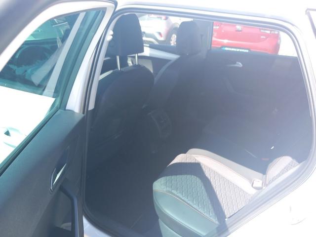 Seat Leon Sportstourer FR ST 1.5 TSI 130 VollLED VirtC Nav Kam 