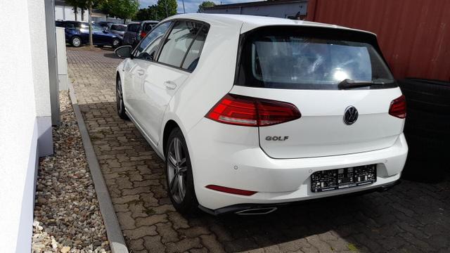 Volkswagen Golf Comfortline VII 1.5 TSI 150 R-Line Nav LED 