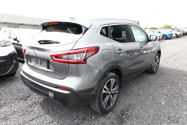 Nissan Qashqai N-WAY 1.3 DIG-T 160 DCT Pano Nav PDC Kam 